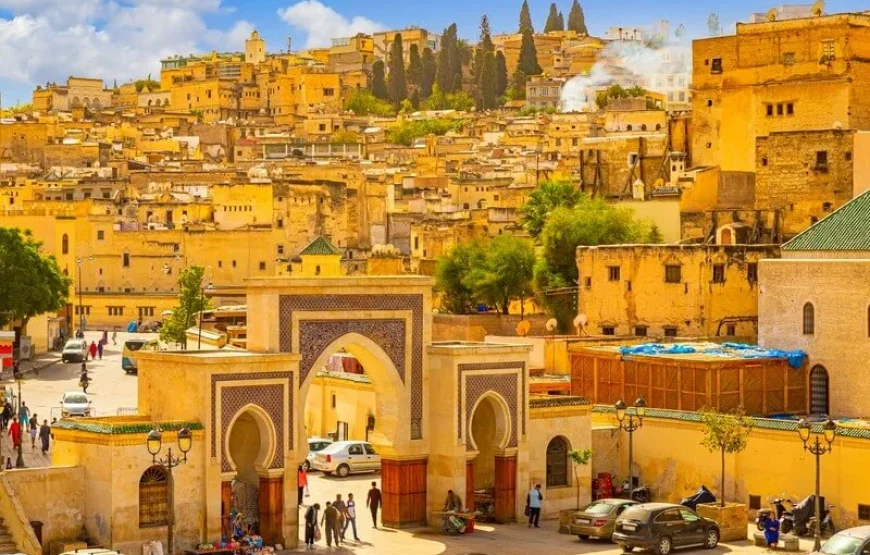 Circuit de 8 jours de Fès à Marrakech via Chefchaouen et désert